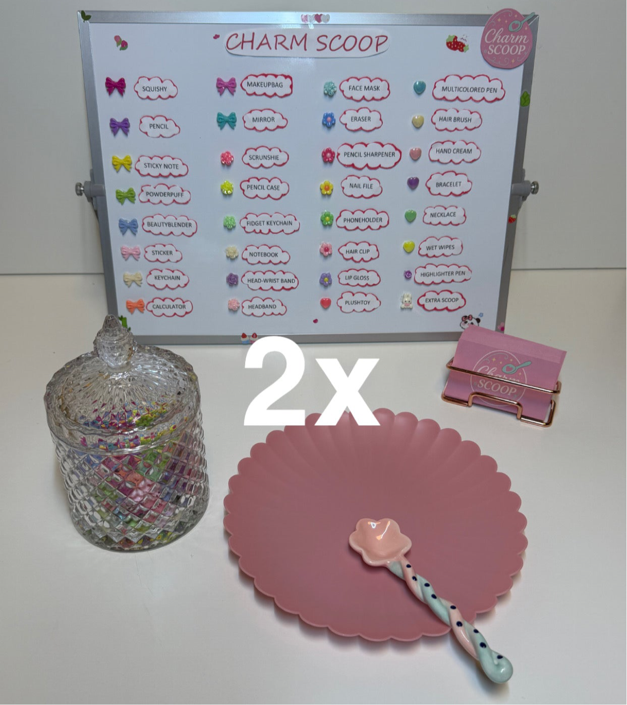 2 MYSTERY SCOOPS + 2 GIFTS